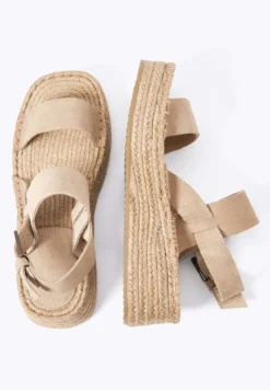 Oysho Sandales Compensées - Brown 11 Oysho Sandales Compensées - Brown -Magasin De Chaussures Mode Pour Femmes 1eb2620596af46b8b047c5375b5ce438