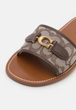 Coach Ina Jacquard - Mules - Maple/Oak -Magasin De Chaussures Mode Pour Femmes 22d6f8e5f4b34150a43fc8b373616f92 scaled