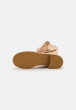 See By Chloé Joiice - Santiags - Natural -Magasin De Chaussures Mode Pour Femmes 27a1dcbf836f42f9a7ef77c7dd73f6c2 scaled