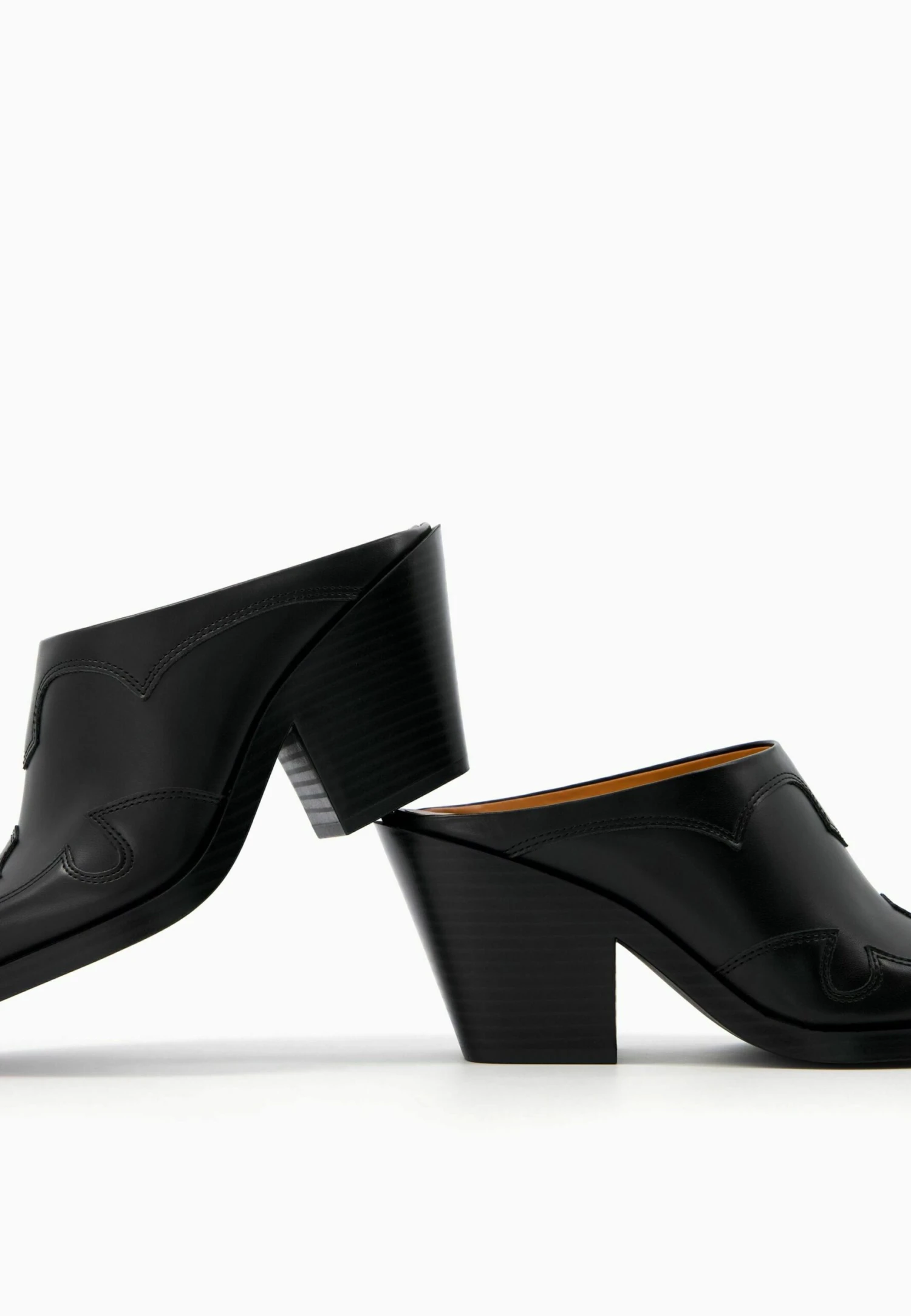 BERSHKA Heeled - Sabots - Black 5 BERSHKA Heeled - Sabots - Black – Image 5