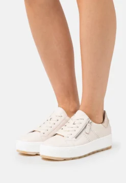 Gabor Comfort Baskets Basses - Ivory/Muschel