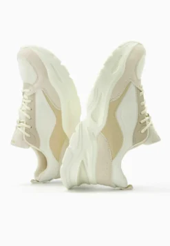 BERSHKA Detail - Contrast - Baskets Basses - Sand 11 BERSHKA Detail - Contrast - Baskets Basses - Sand -Magasin De Chaussures Mode Pour Femmes 3f1121ab36974607b6504cf9a470613e scaled