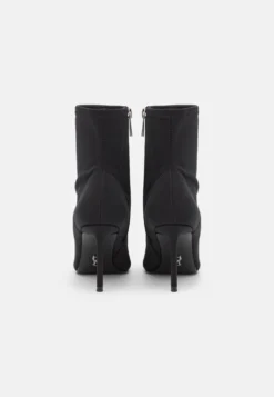Steve Madden Layne - Bottines - Black 9 Steve Madden Layne - Bottines - Black -Magasin De Chaussures Mode Pour Femmes 40172fd05e814887b8c69a0babe90d81 scaled