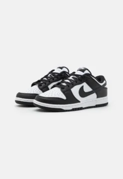Nike Sportswear Dunk - Baskets Basses - White/Black 10 Nike Sportswear Dunk - Baskets Basses - White/Black -Magasin De Chaussures Mode Pour Femmes 40ed4ebe4729445bbcfe91ce2f6f6d7f scaled