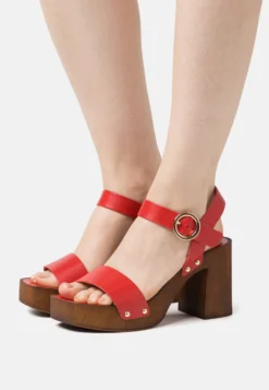 MAX & Co. Sabots - Rosso