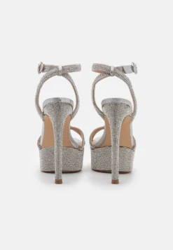 Steve Madden Marciana - Sandales À Talons Hauts - Silver-Coloured 9 Steve Madden Marciana - Sandales À Talons Hauts - Silver-Coloured -Magasin De Chaussures Mode Pour Femmes 6857a08211b447dfbdbc6f69dd499990 scaled