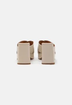 MTNG Skys - Mules À Talons - Nuvola Hielo -Magasin De Chaussures Mode Pour Femmes 6bb265fdf4684648826d04bd2d98f695 scaled