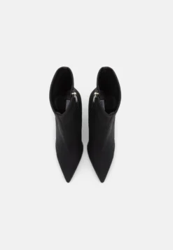 Steve Madden Layne - Bottines - Black 11 Steve Madden Layne - Bottines - Black -Magasin De Chaussures Mode Pour Femmes 7035ab0e734e45b39e481ef674905a70 scaled
