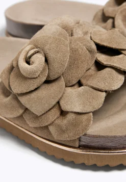 Oysho Floral - Mules - Beige 12 Oysho Floral - Mules - Beige -Magasin De Chaussures Mode Pour Femmes 70df0cbb63d04ea48858555b116e42ee