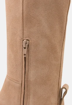 See By Chloé Joiice - Santiags - Natural -Magasin De Chaussures Mode Pour Femmes 75790c0c74364d2fb3978c7ee2004345 scaled