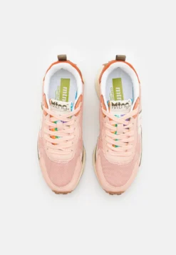 MTNG Zinc - Baskets Basses - Sofy Nude -Magasin De Chaussures Mode Pour Femmes 87fc009e1fe047c297a60662a0c54ca5 scaled