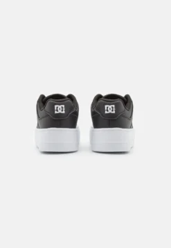 DC SHOES Manteca Platform - Baskets Basses - Black/White 9 DC SHOES Manteca Platform - Baskets Basses - Black/White -Magasin De Chaussures Mode Pour Femmes 884f10d392dc4f5fb7db9ab200c62e2c scaled