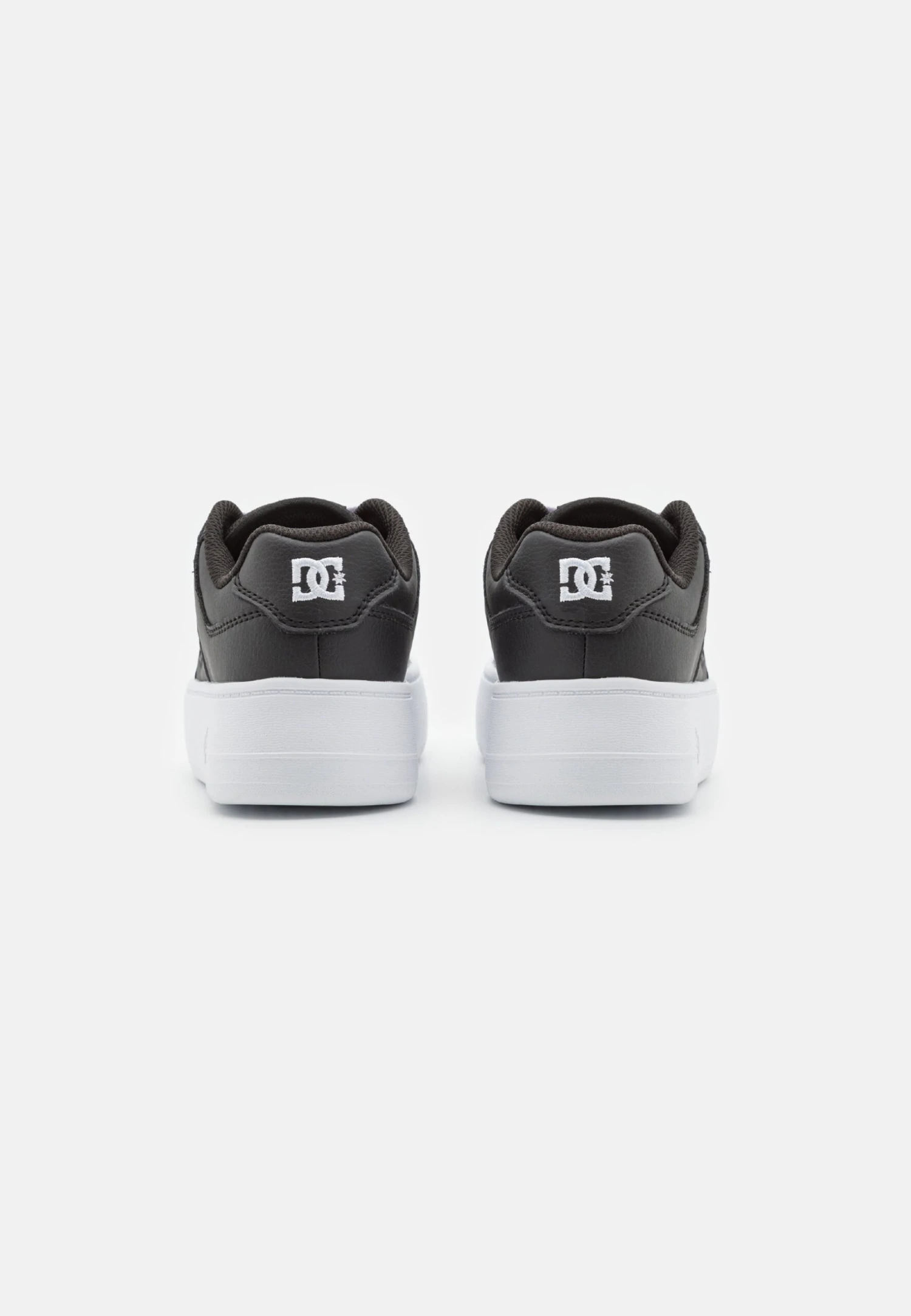 DC SHOES Manteca Platform - Baskets Basses - Black/White 4 DC SHOES Manteca Platform - Baskets Basses - Black/White – Image 4