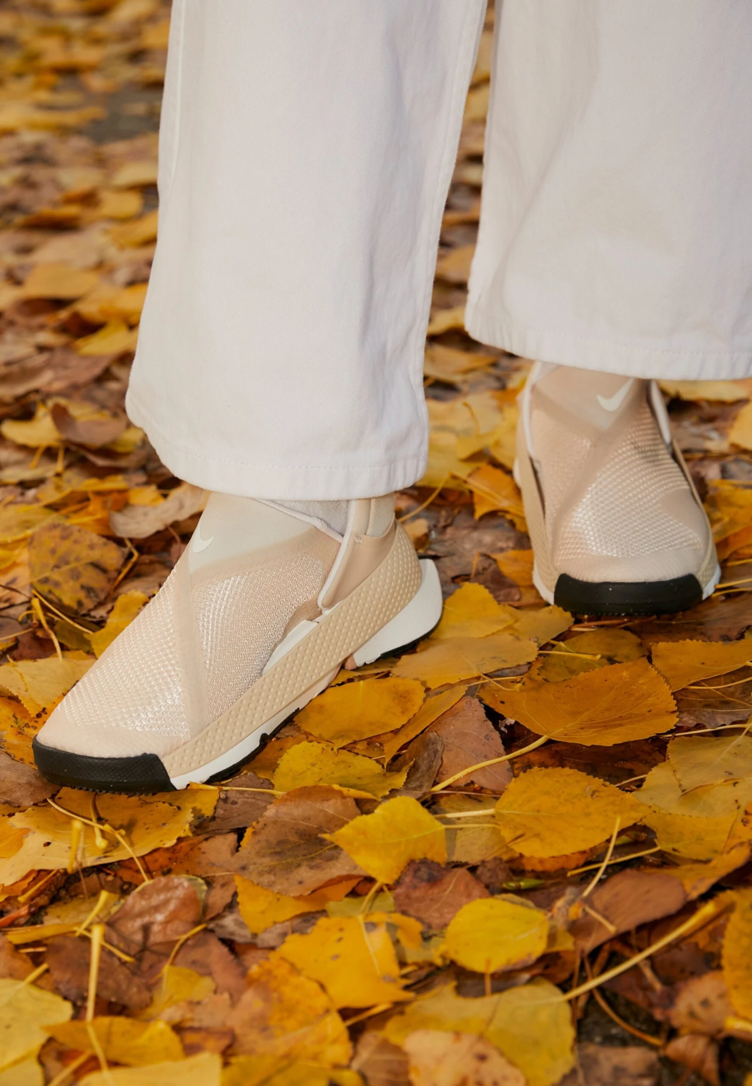 Nike Sportswear Go Flyease - Baskets Basses - Iron Grey/Yellow Strike/White/Black 2 Nike Sportswear Go Flyease - Baskets Basses - Iron Grey/Yellow Strike/White/Black – Image 2