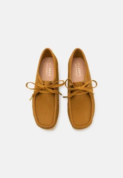 Clarks Originals Wallabee - Derbies - Oakmoss -Magasin De Chaussures Mode Pour Femmes 9a33c98602154d5fa3462146020f6d41 scaled