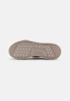Adidas Originals Nmd V3 Unisex - Baskets Basses - Taupe/Simple Brown/Core Black -Magasin De Chaussures Mode Pour Femmes 9d85a482f3924e8080fa9c5cb437d558 scaled