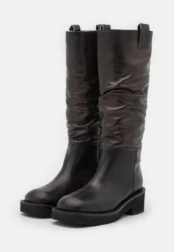 MM6 Maison Margiela Boot - Bottes À Plateau - Black -Magasin De Chaussures Mode Pour Femmes ab2cad999e0149c499c534da4f8dec86 scaled