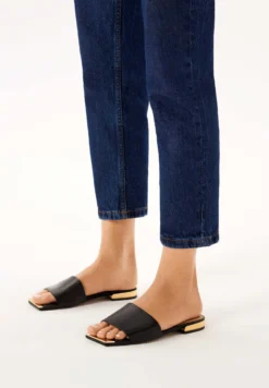 Kazar Ludmila - Mules - Black