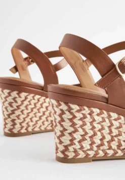 Next Forever Comfort Open Toe Regular Wide Fit - Sandales Compensées - Tan Brown 7 Next Forever Comfort Open Toe Regular Wide Fit - Sandales Compensées - Tan Brown -Magasin De Chaussures Mode Pour Femmes b01131675c4946e282d66d1db07dce95