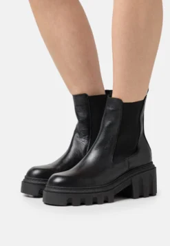 Tamaris Bottines À Plateau - Black