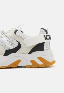 Iceberg Kakkoi Unisex - Baskets Basses - Spring -Magasin De Chaussures Mode Pour Femmes d2a95294e6ac4b4d968d3b934591a910 scaled