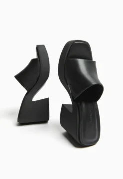 BERSHKA Mules À Talons - Black 10 BERSHKA Mules À Talons - Black -Magasin De Chaussures Mode Pour Femmes e278b03efa8e4977adb48285d3ff7269 scaled