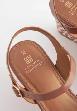 Next Forever Comfort Open Toe Regular Wide Fit - Sandales Compensées - Tan Brown 8 Next Forever Comfort Open Toe Regular Wide Fit - Sandales Compensées - Tan Brown -Magasin De Chaussures Mode Pour Femmes f81af78702d34fb798024e7461384b03