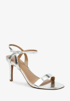 Next Strappy Simple - Sandales À Talons Hauts - Silver Coloured -Magasin De Chaussures Mode Pour Femmes fcd4fd5e1d564cd999ff71c7f7d9855e scaled
